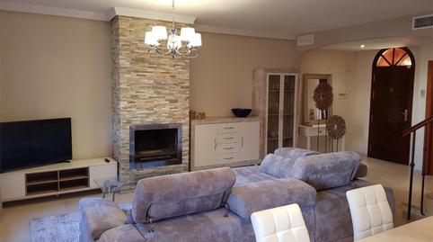 Casa adosada de lloguer a Urbanizacion Bahia Azul, 46e, Guadalobón, Málaga - imatge 4 Foto 4 de Casa adosada de lloguer a Urbanizacion Bahia Azul, 46e, Guadalobón, Málaga