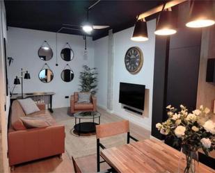 Sala d'estar de Pis en venda en  Sevilla Capital amb Jardí privat, Terrassa i Moblat