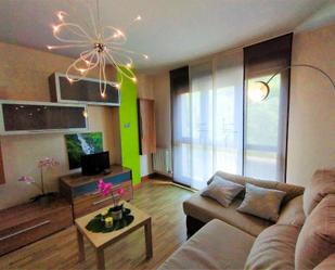 Living room of Flat to rent in Béjar  with Heating, Parquet flooring and Storage room