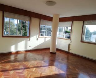 Bedroom of Flat to rent in Ferrol