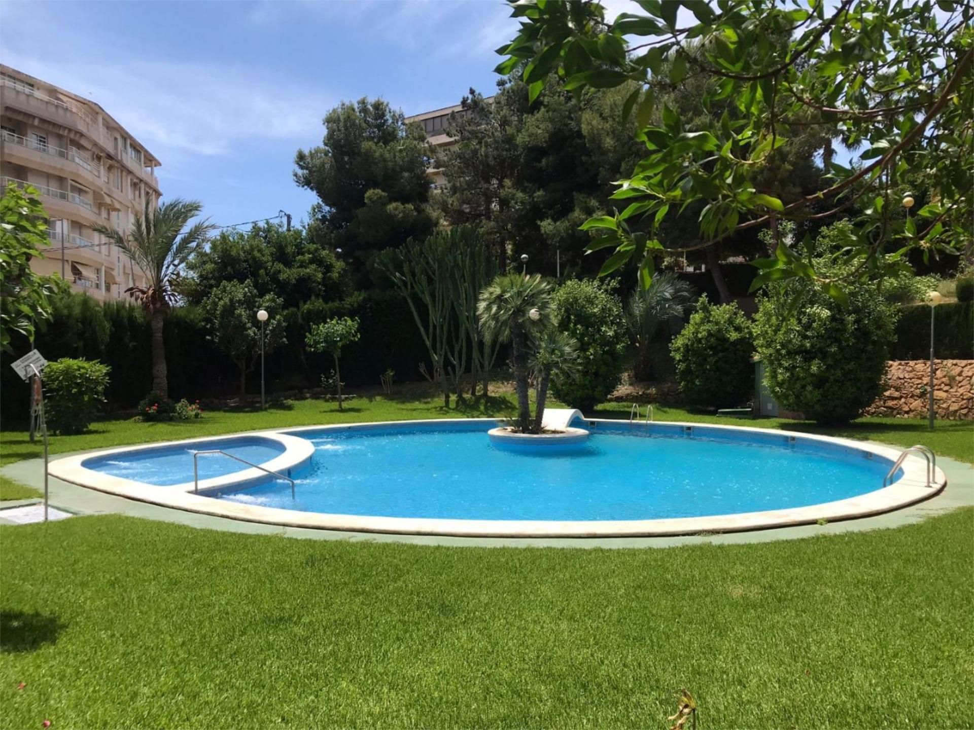 Swimming pool of Flat to rent in Villajoyosa / La Vila Joiosa  with Air Conditioner, Terrace and Swimming Pool