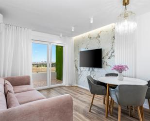 Sala d'estar de Pis en venda en Torrevieja amb Aire condicionat, Terrassa i Piscina
