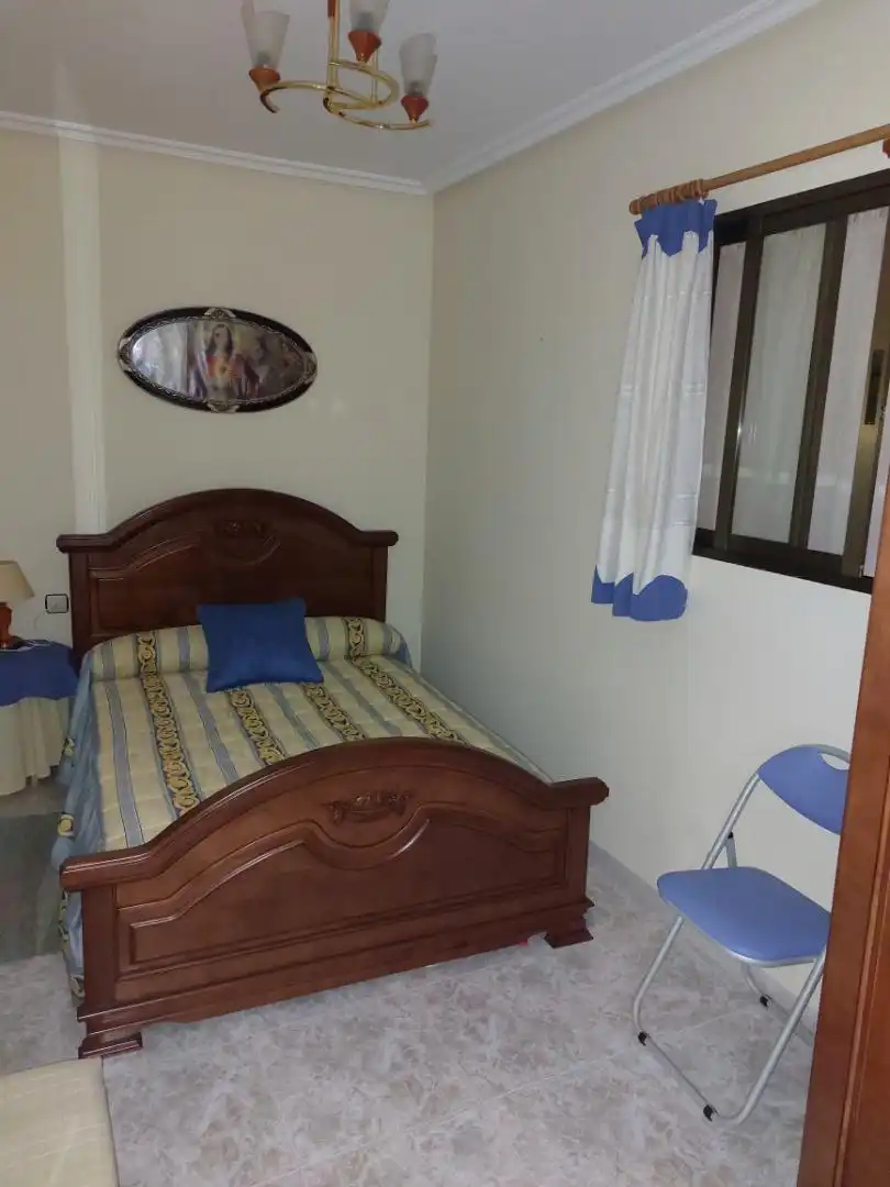 Casa adosada en venda a Calle Valle Pozo, 3, Vitigudino Dormitori de Casa adosada en venda en Vitigudino amb Terrassa, Traster i Moblat