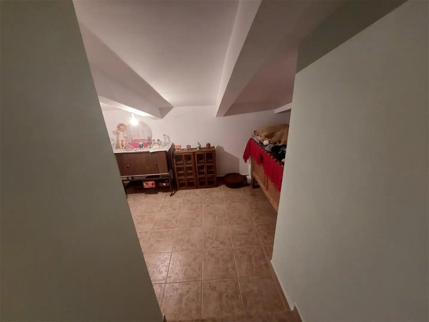 Casa adosada en venda a Calle Valle Pozo, 3, Vitigudino Casa adosada en venda en Vitigudino amb Terrassa, Traster i Moblat
