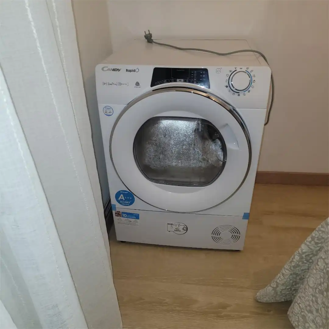 Zimmer in Calle Bonifacio del Castillo, 8, Inmobiliaria - Barreda Außenansicht von Wohnung zur untervermieten in Torrelavega mit Heizung, Parkett und Möbliert