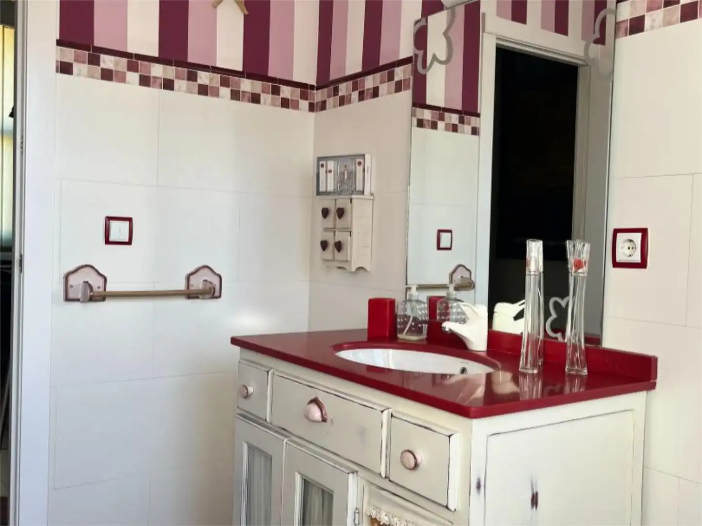 Flat for sale in Calle Reina Sofia, 11, Los Villares Bathroom of Flat for sale in Los Villares with Air Conditioner, Heating and Private garden