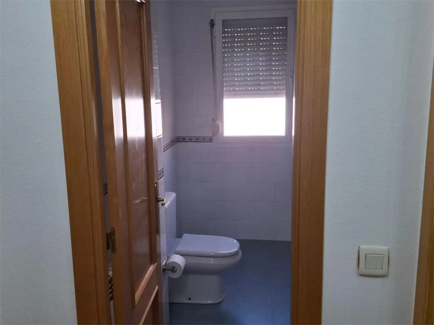 Habitación en Calle Reino Unido, 8, Buenavista - Valparaíso - La Legua Baño de Piso para compartir en Toledo con Aire acondicionado, Calefacción y Jardín privado