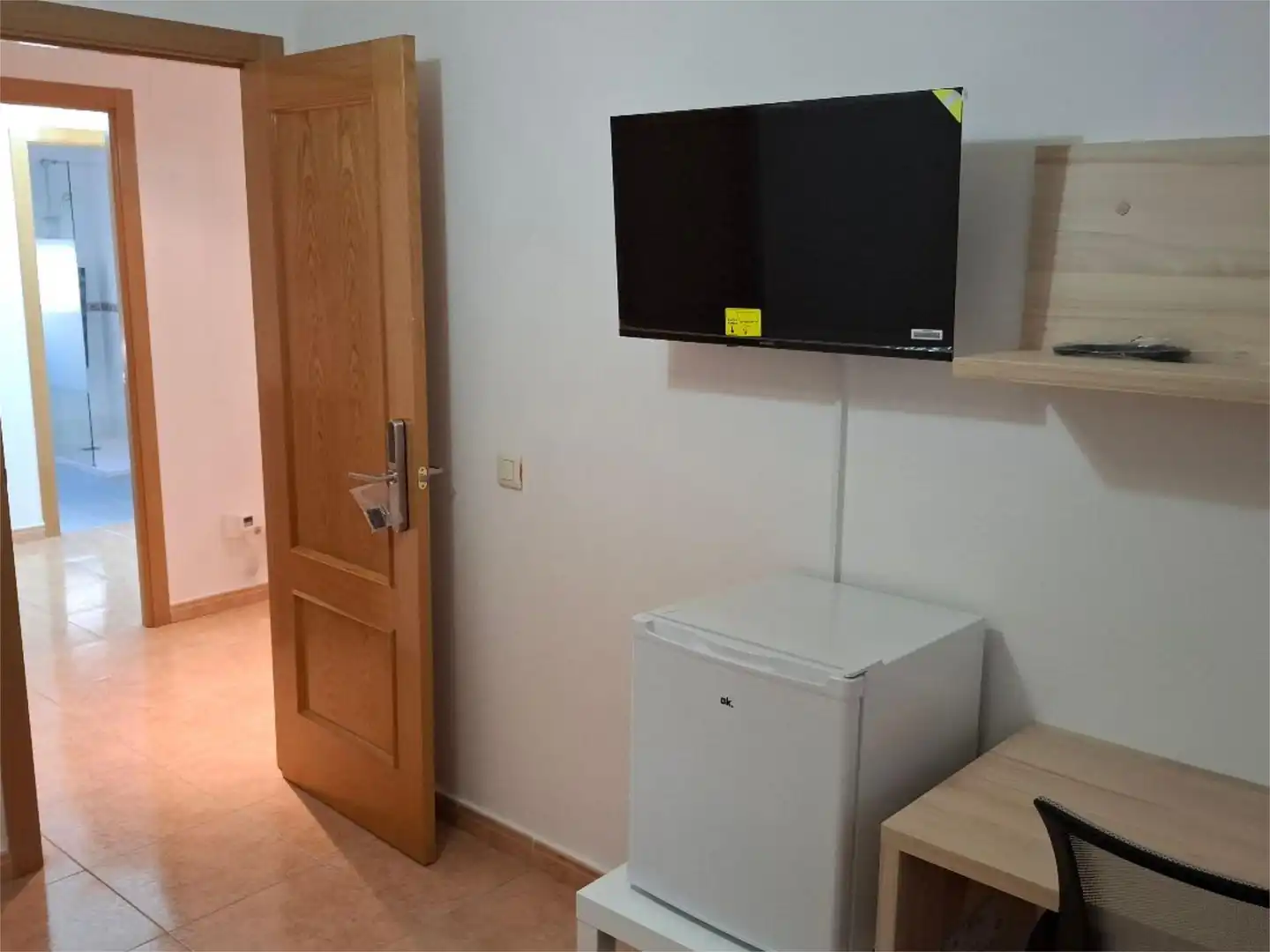 Habitación en Calle Reino Unido, 8, Buenavista - Valparaíso - La Legua Habitación de Piso para compartir en Toledo con Aire acondicionado, Calefacción y Jardín privado