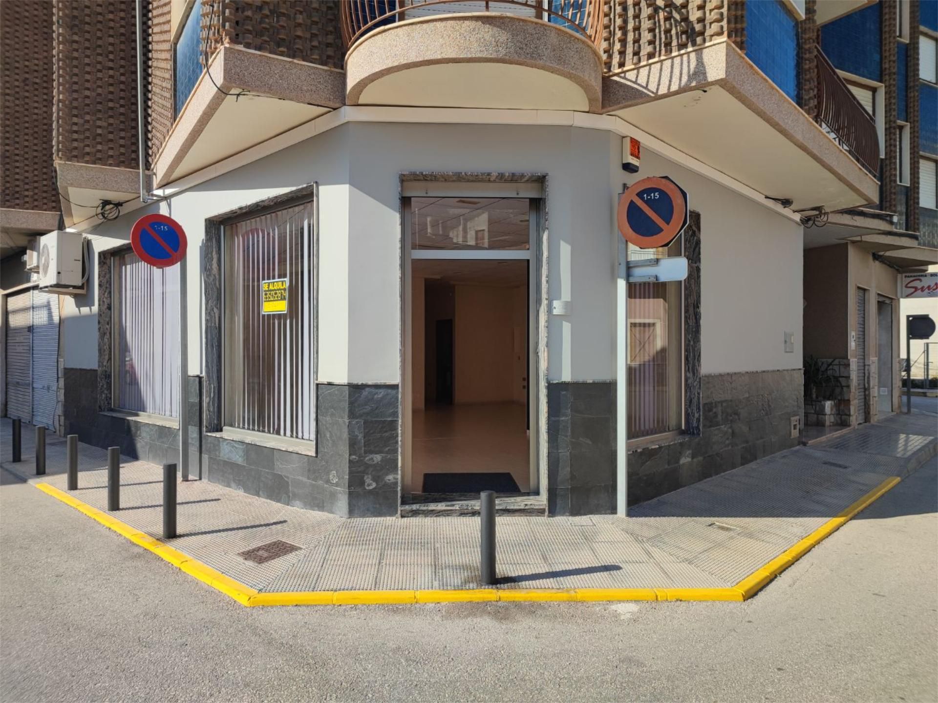 Vista exterior de Local de lloguer en Cox amb Aire condicionat i Calefacció