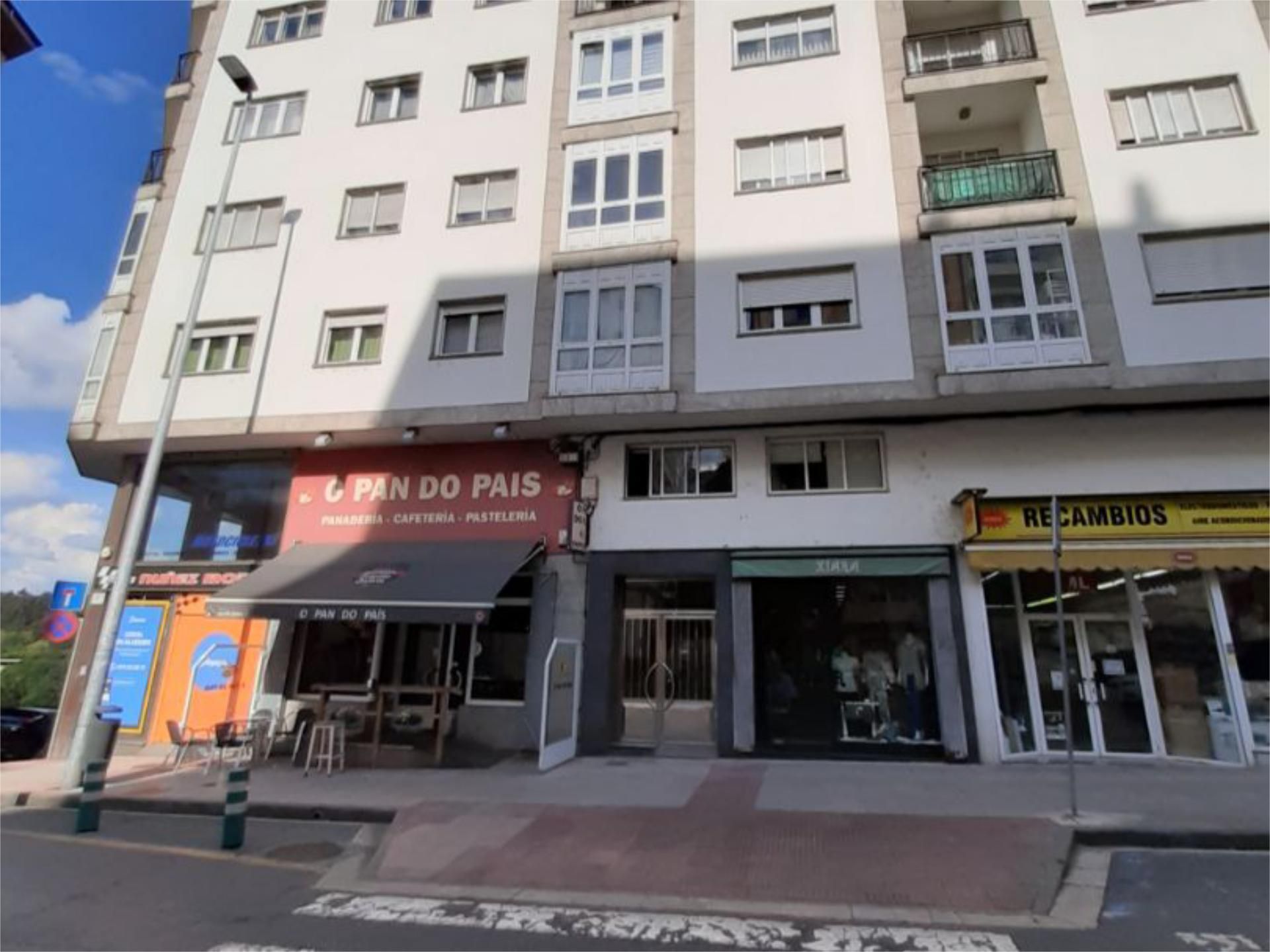 Vista exterior de Pis en venda en Lugo Capital amb Terrassa i Balcó