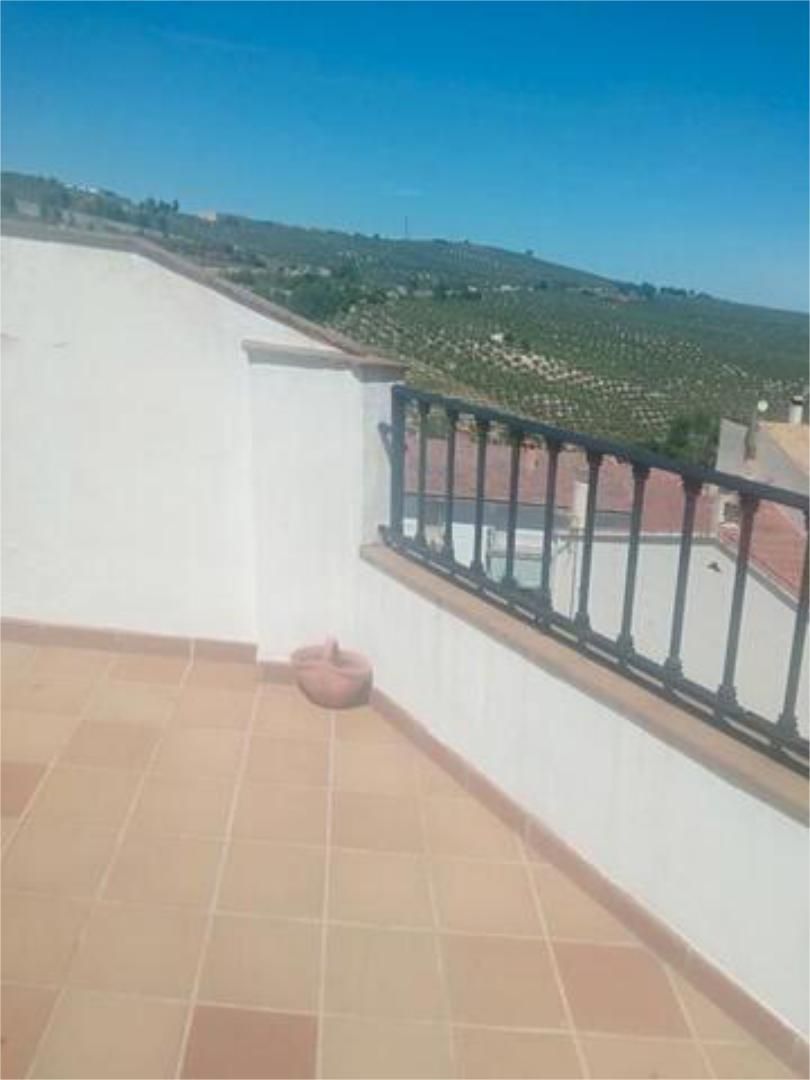 Terrassa de Àtic en venda en Cazorla amb Calefacció, Terrassa i Traster