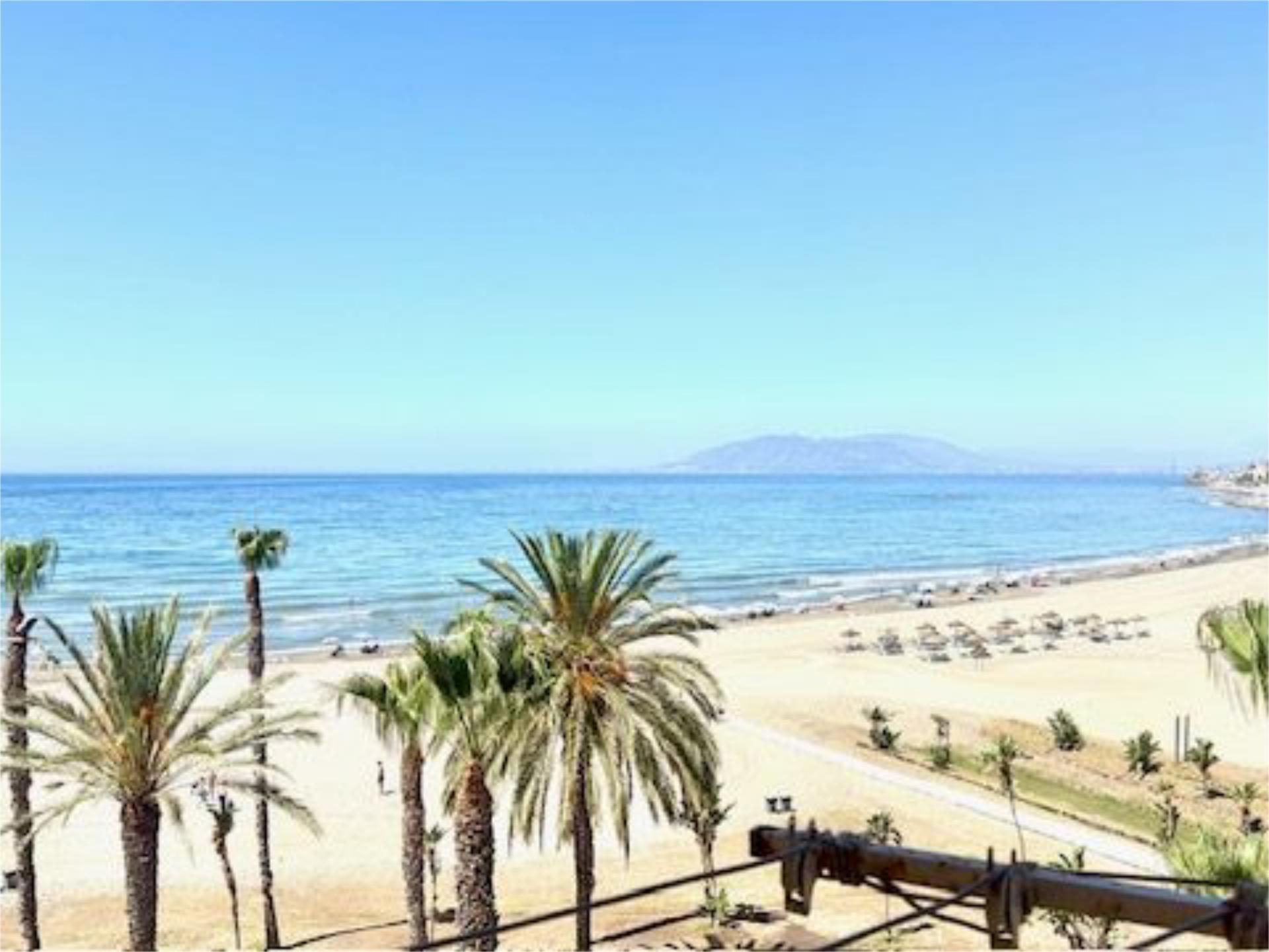 Bedroom of Flat for sale in Rincón de la Victoria  with Terrace and Swimming Pool