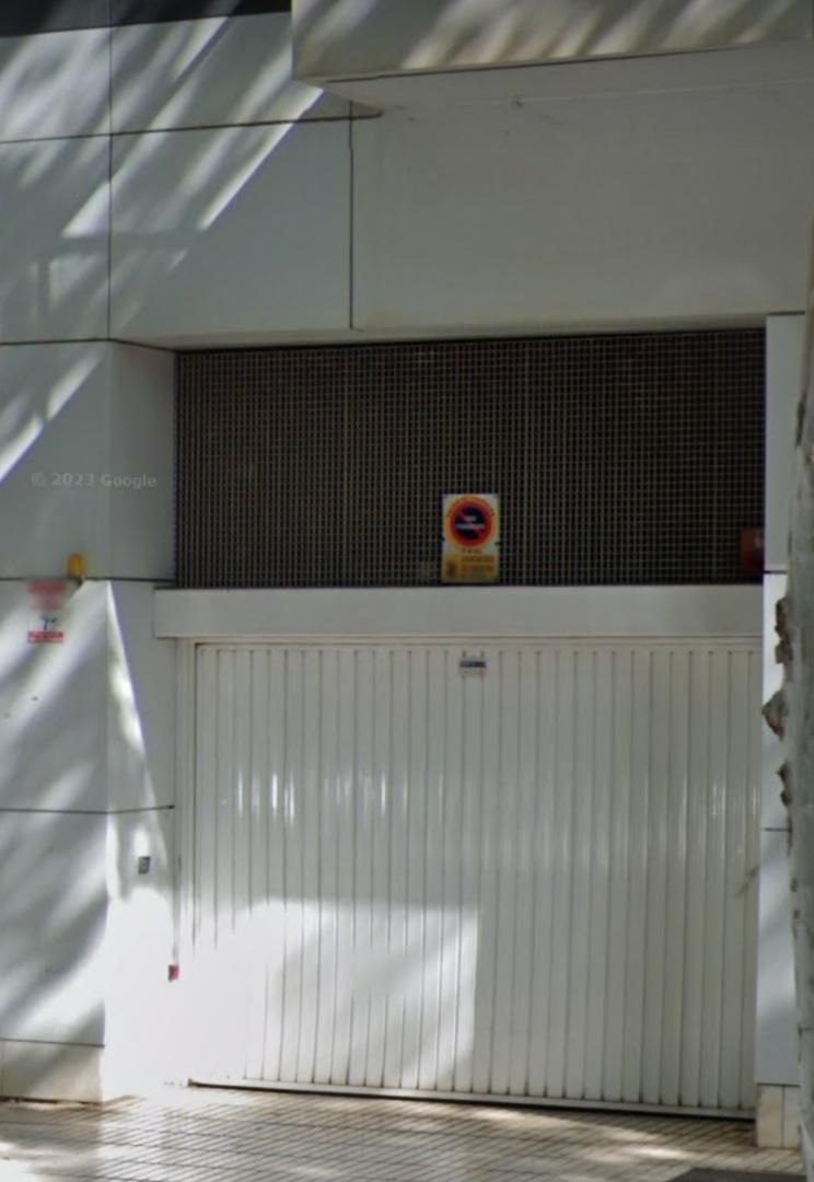 Garage to rent in Cartagena