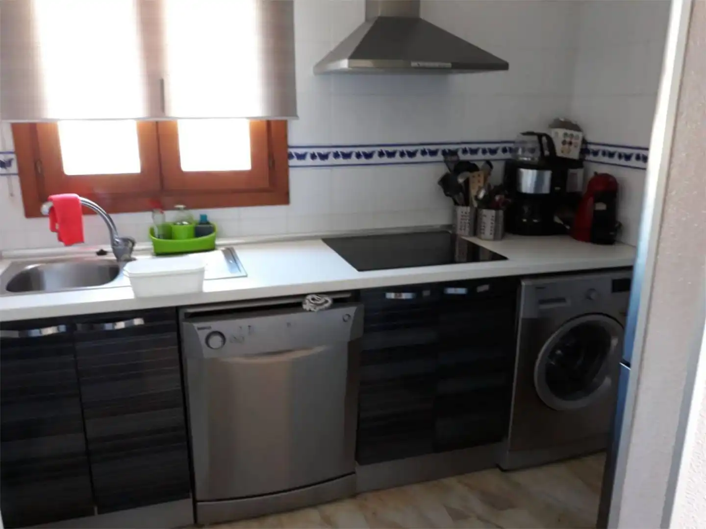 Cuina de Pis en venda en Chiclana de la Frontera amb Parquet, Terrassa i Piscina
