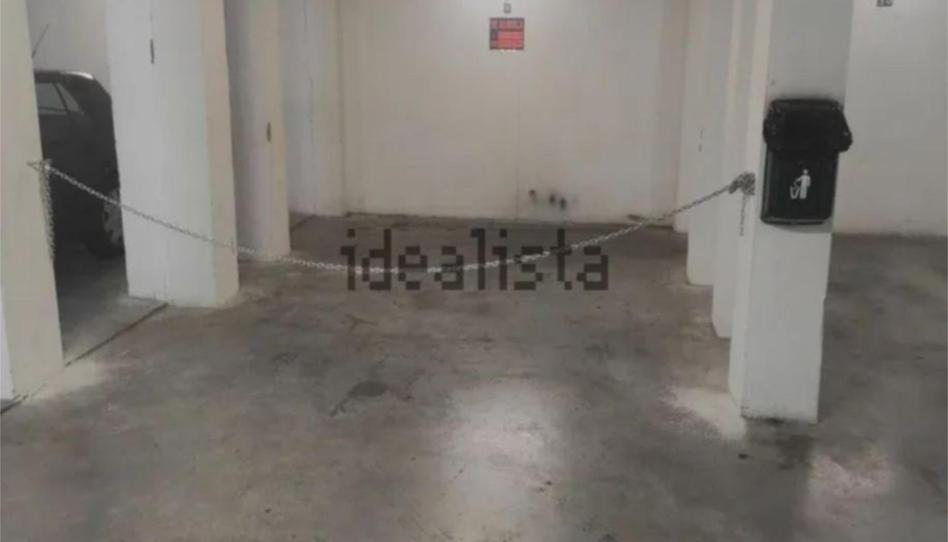 Foto 1 de Garatge de lloguer a Calle Quilla, 32p, Zona Centro Comercial Torrequebrada, Málaga