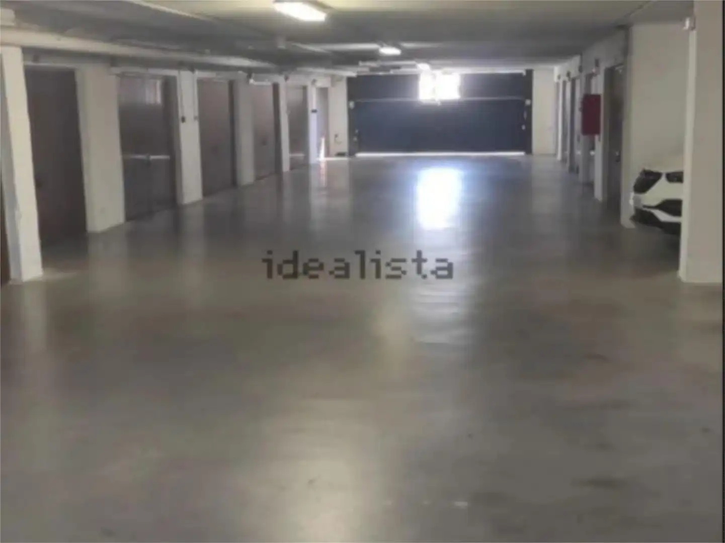 Garaje de alquiler en Calle Quilla, Zona Centro Comercial Torrequebrada Garaje de alquiler en Benalmádena
