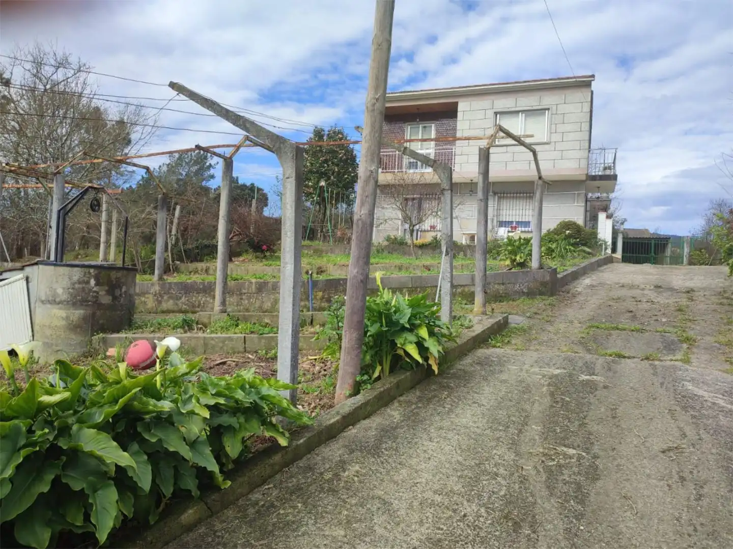 Pis en venda a Rúa de Albaredo, 2, San Rosendo Jardí de Pis en venda en Ourense Capital amb Calefacció, Jardí privat i Terrassa