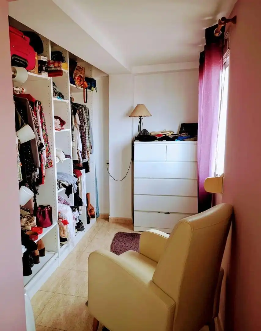 Habitación de Piso en venta en Cullera con Terraza, Horno y Lavadora