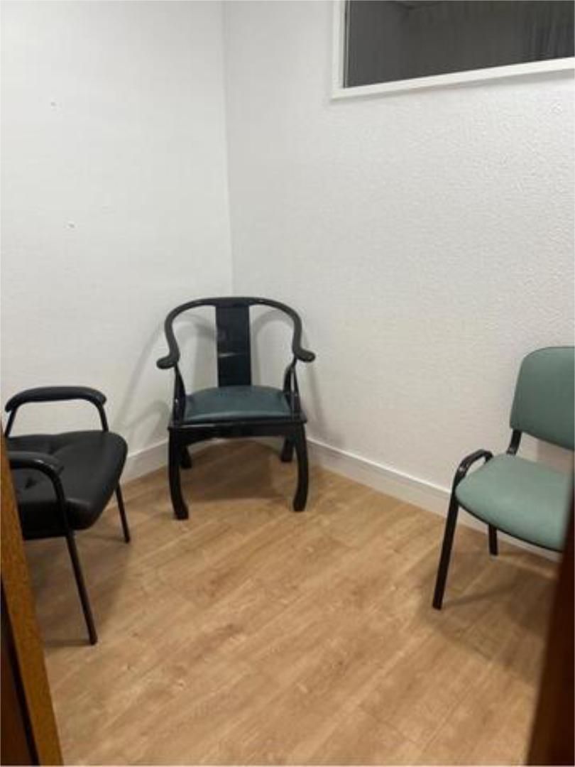 Office to rent in Sueca  with Air Conditioner