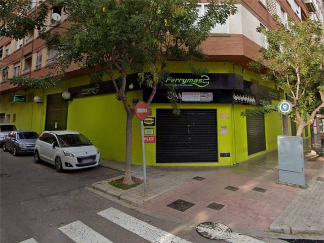 Local comercial en Alquiler en Avinguda de València, 110 en Ensanche - Río Júcar