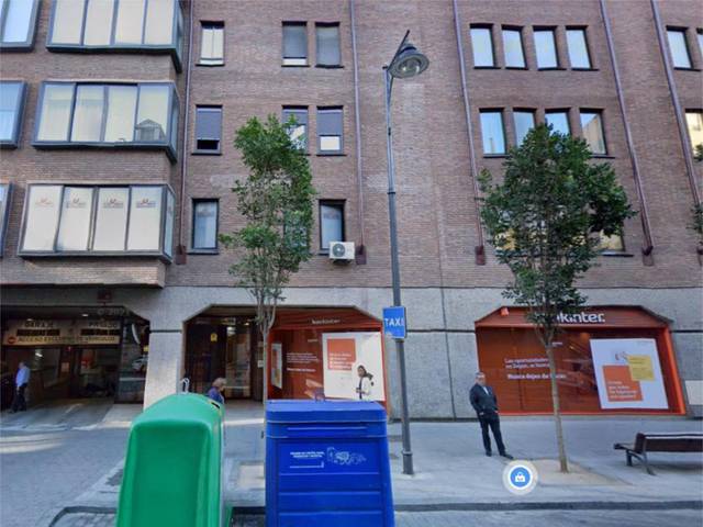 Local comercial en Alquiler en Calle María de Molina, 5 en Centro