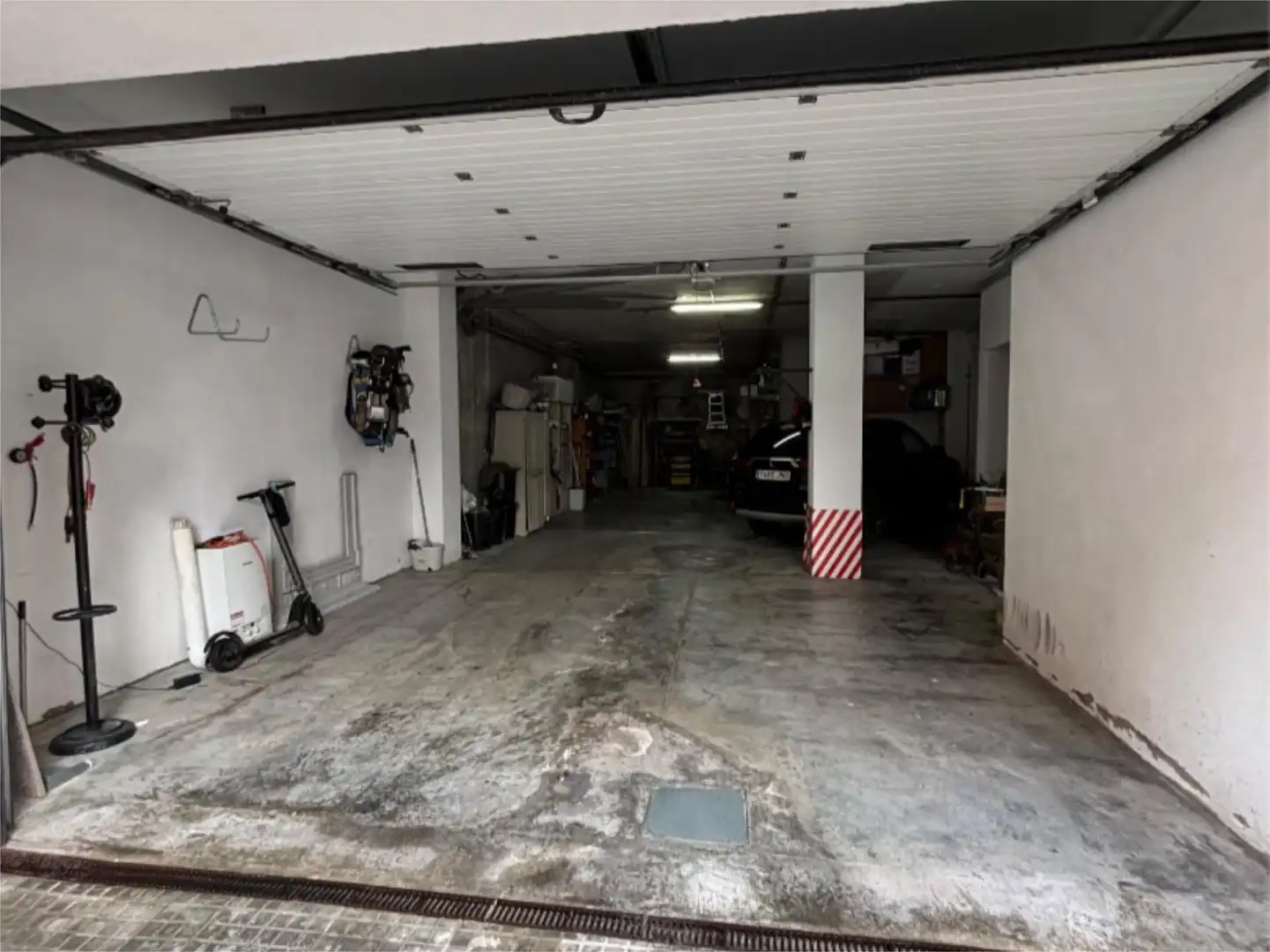 Parking de Casa adosada en venta en Rubí con Aire acondicionado, Terraza y Balcón