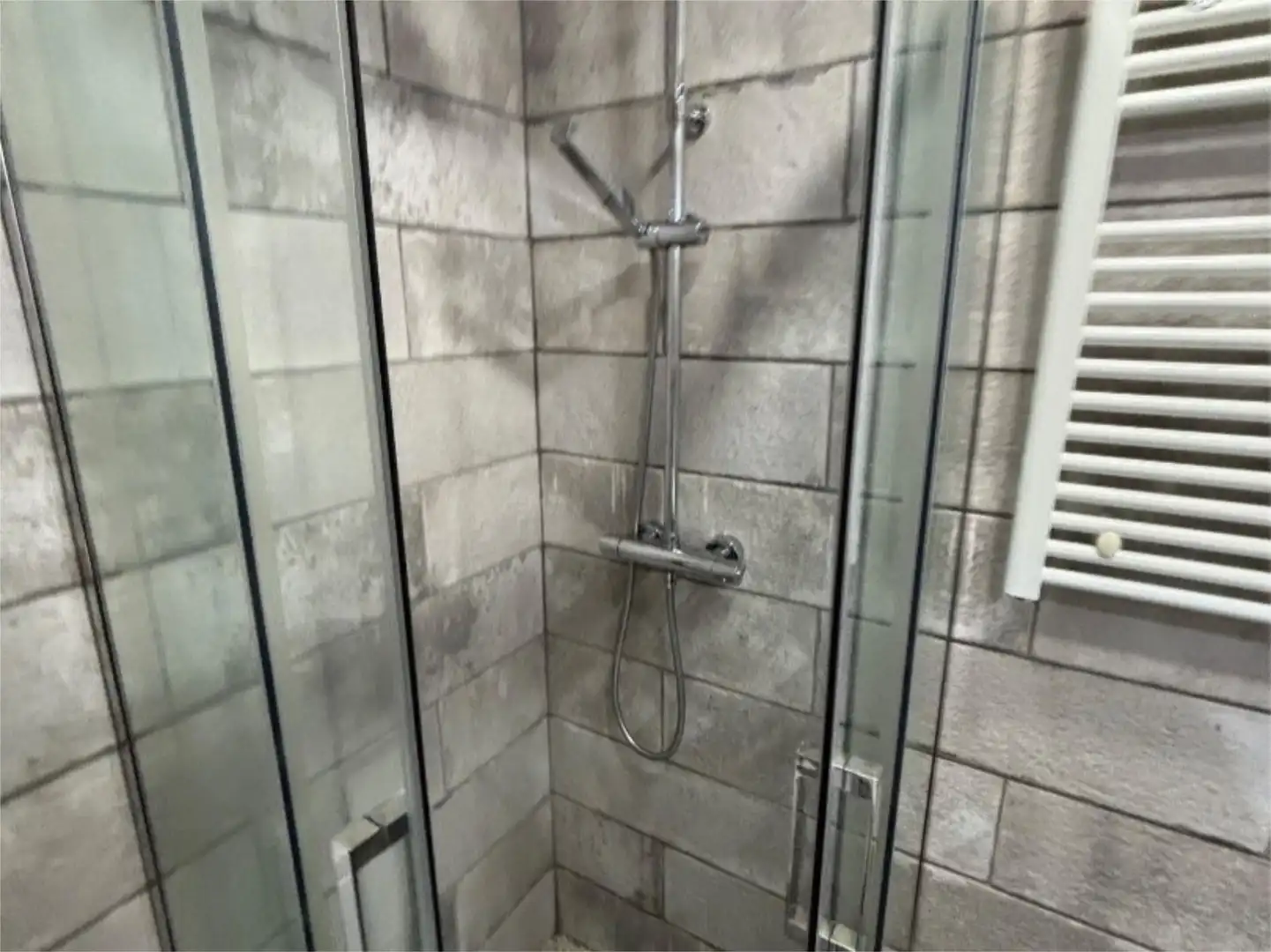 Baño de Casa adosada en venta en Rubí con Aire acondicionado, Terraza y Balcón