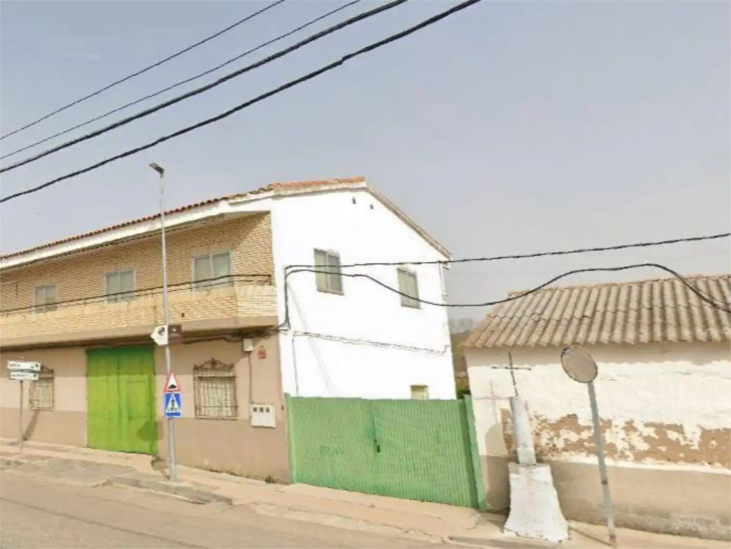 Casa o chalet en venta en Calle Júpiter, 1, El Carpio de Tajo Vista exterior de Casa o chalet en venta en El Carpio de Tajo con Aire acondicionado, Calefacción y Jardín privado