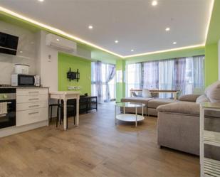 Living room of Flat for sale in Santa Pola  with Air Conditioner and Balcony