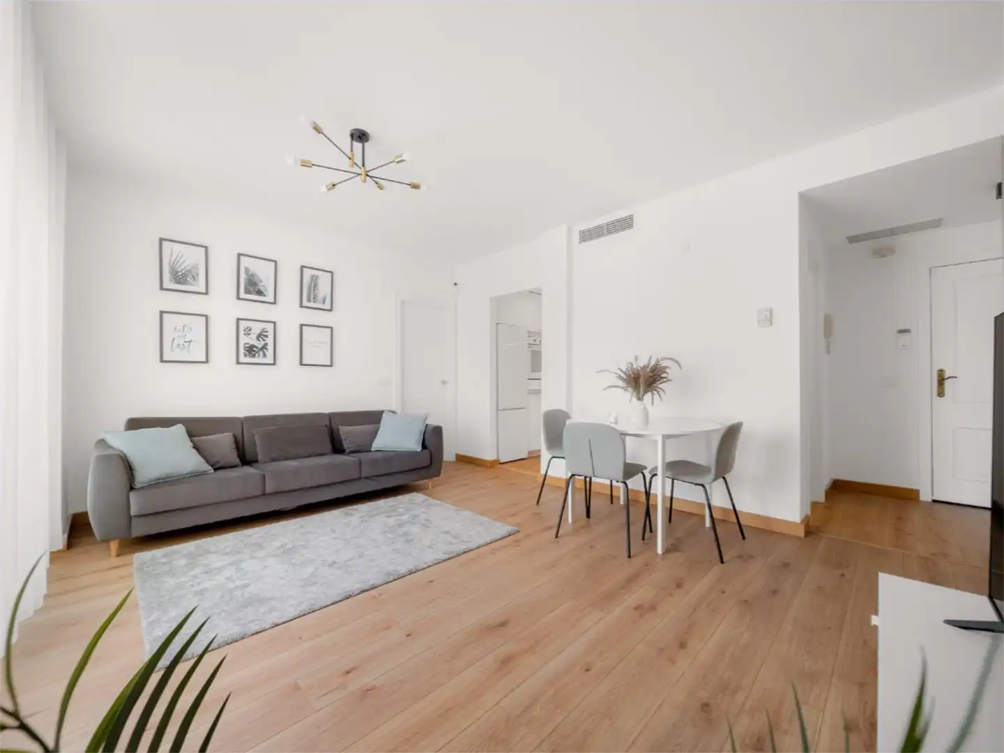 Living room of Flat for sale in Benalmádena  with Air Conditioner, Heating and Private garden