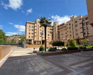 Vista exterior de Pis de lloguer en Valladolid Capital amb Terrassa, Piscina i Balcó
