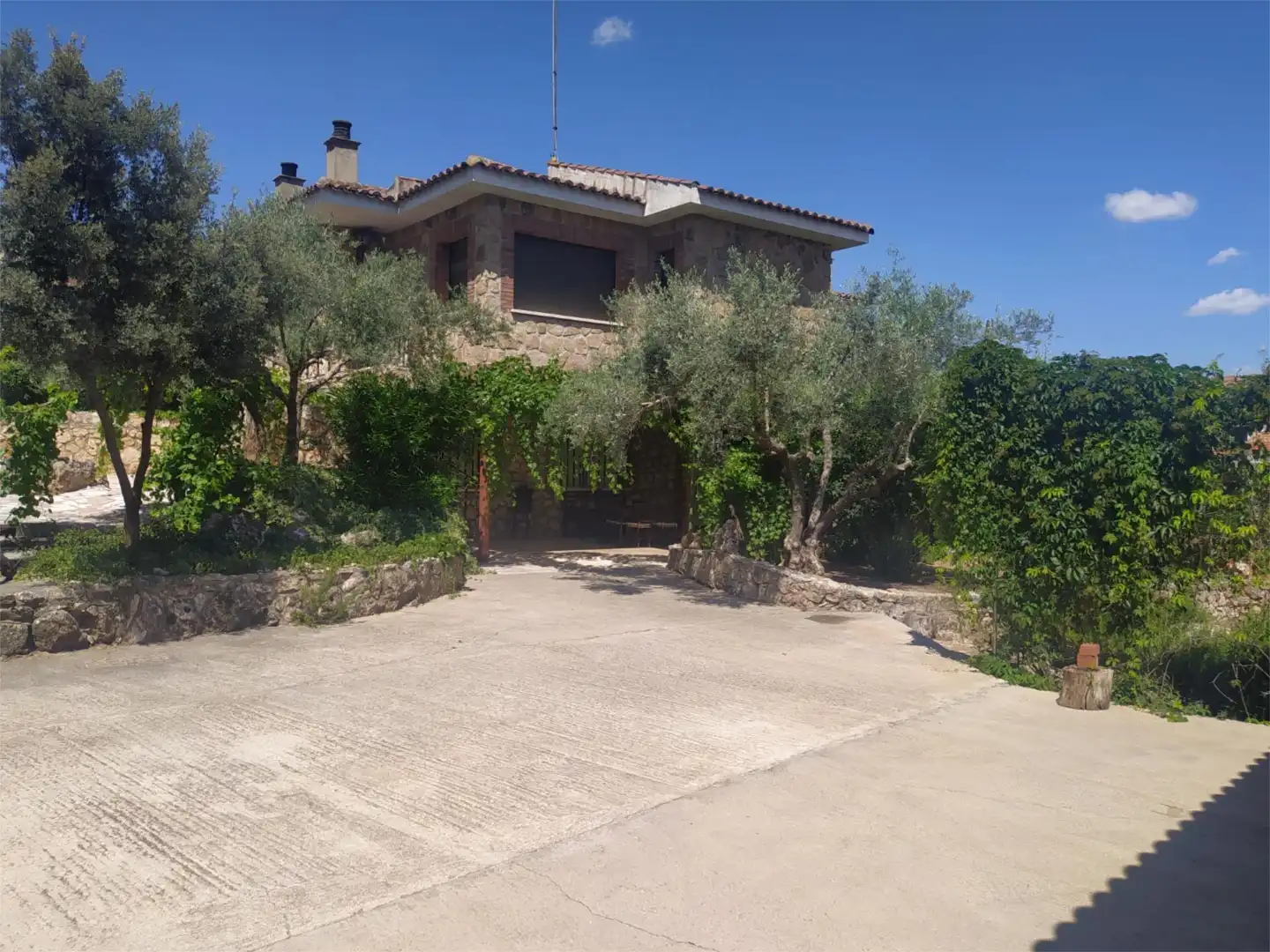 Casa o chalet en venta en Avenida de la Constitución, 25, Mondéjar Vista exterior de Casa o chalet en venta en Mondéjar
