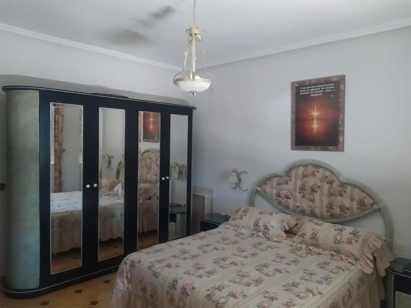 Casa o chalet en venta en Avenida de la Constitución, 25, Mondéjar Habitación de Casa o chalet en venta en Mondéjar