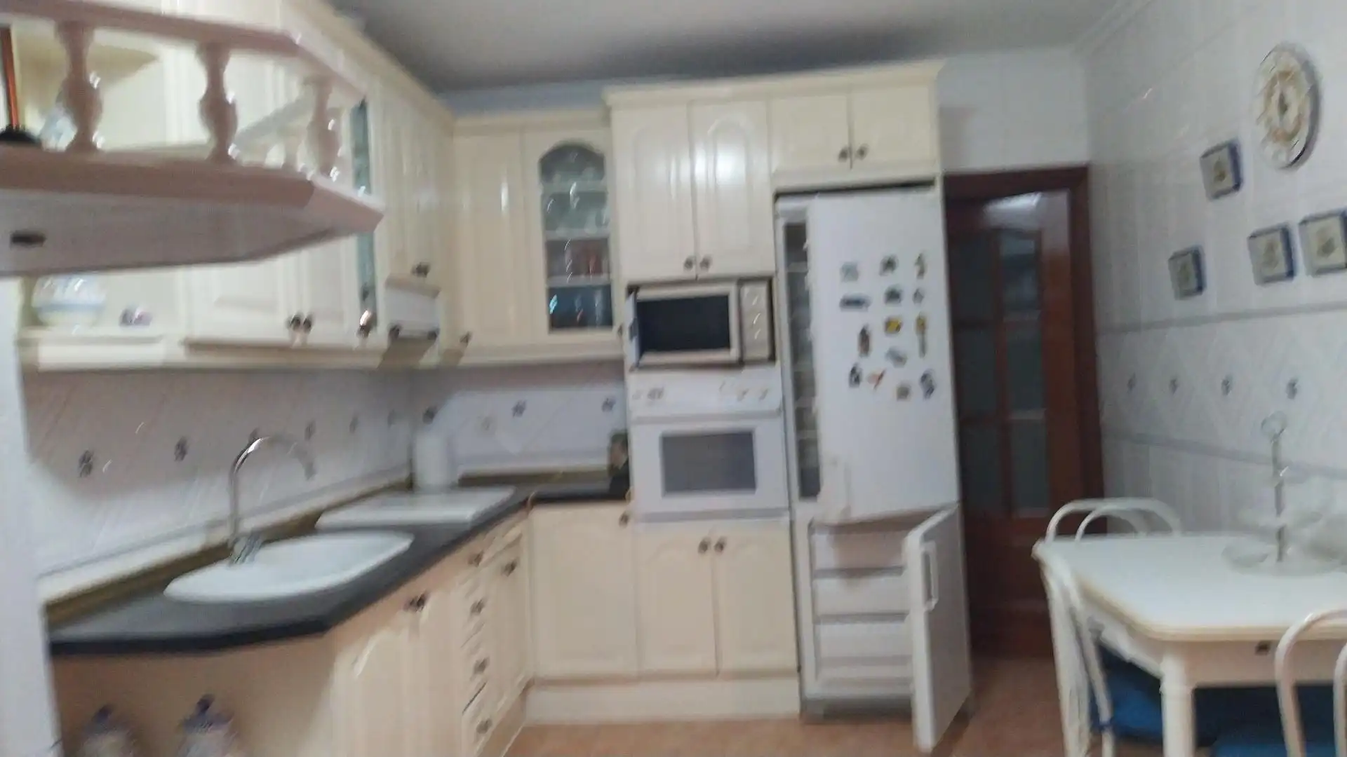 Casa o chalet en venta en Avenida de la Constitución, 25, Mondéjar Cocina de Casa o chalet en venta en Mondéjar