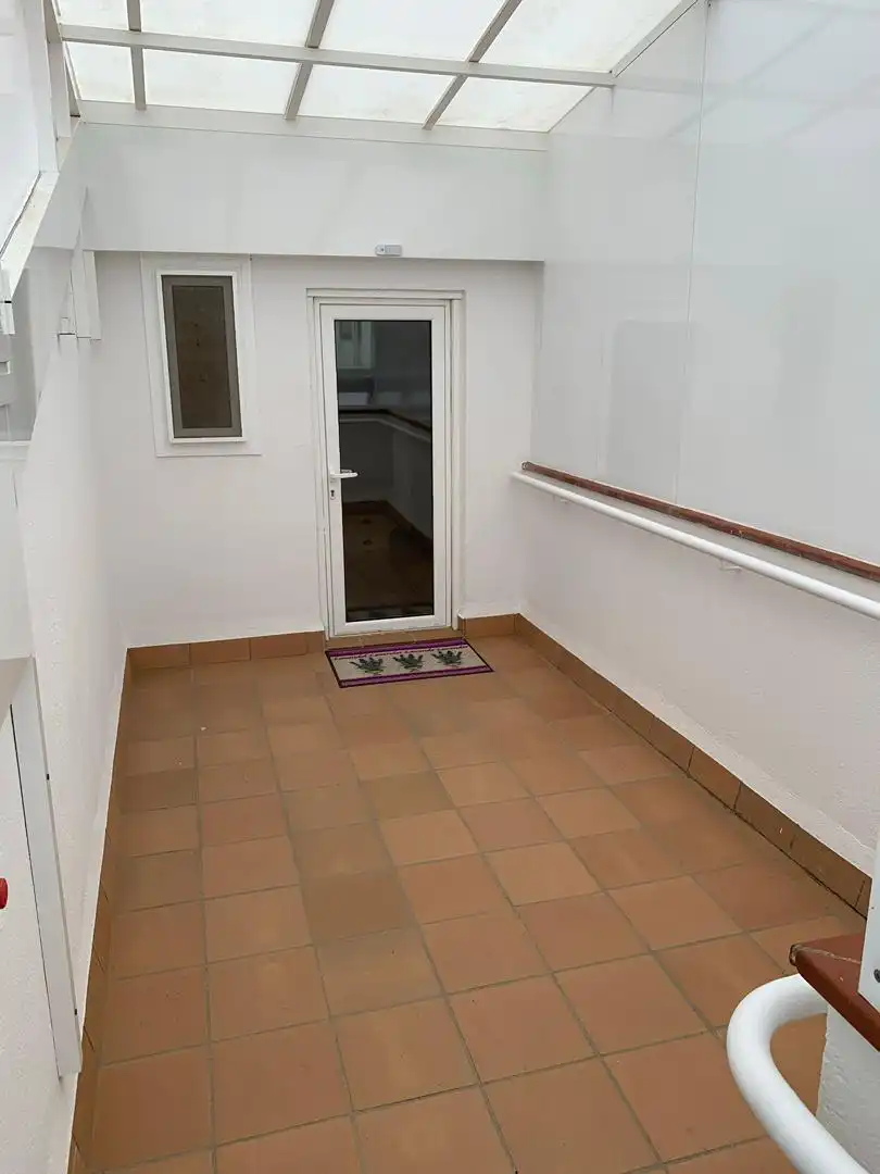 Einfamilien-Reihenhaus zum Verkauf in Carrer del Mig, 13, Sant Antoni de Calonge Einfamilien-Reihenhaus zum Verkauf in Calonge i Sant Antoni mit Klimaanlage, Heizung und Parkett