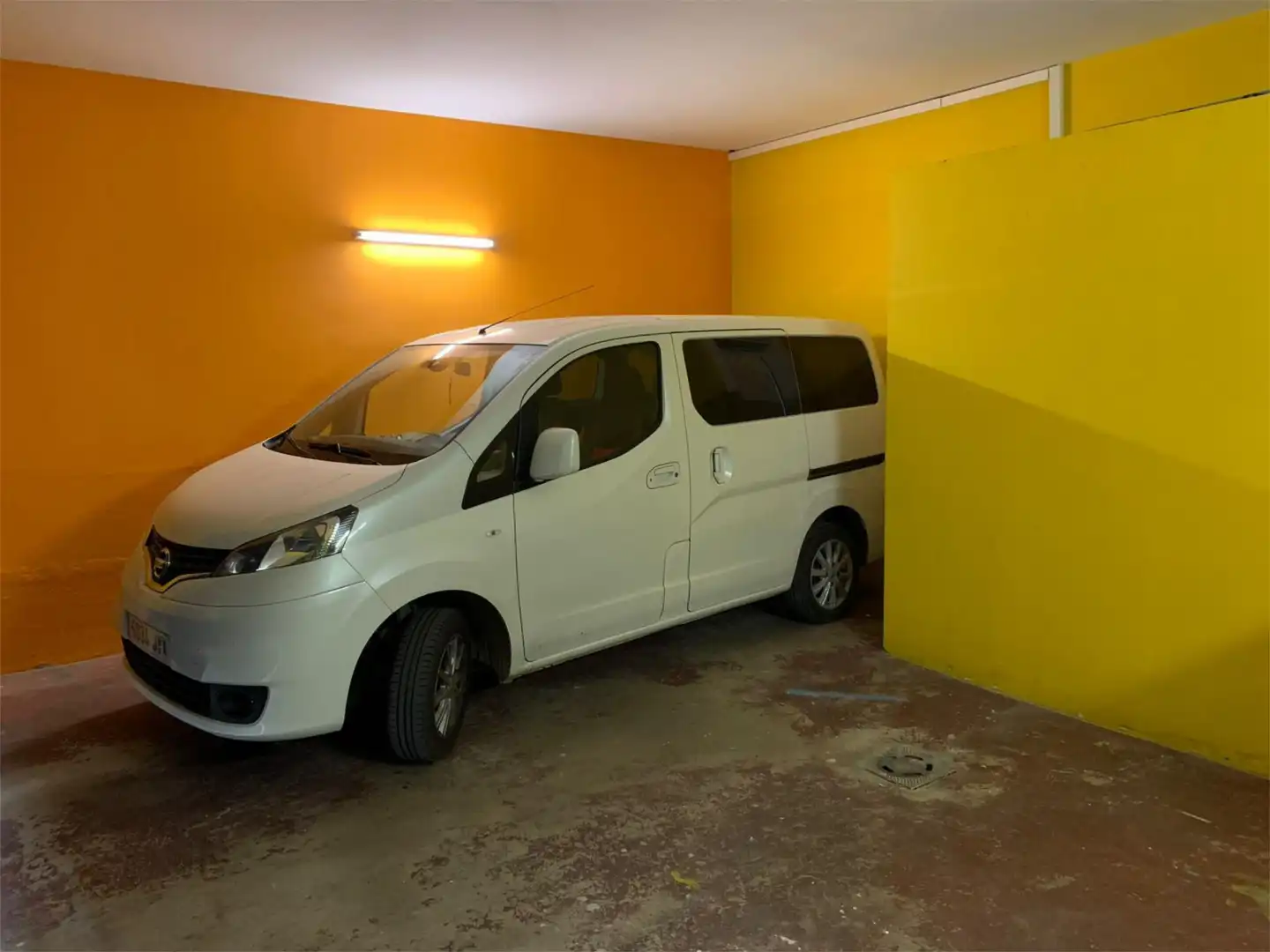 Einfamilien-Reihenhaus zum Verkauf in Carrer del Mig, 13, Sant Antoni de Calonge Parkplatz von Einfamilien-Reihenhaus zum Verkauf in Calonge i Sant Antoni mit Klimaanlage, Heizung und Parkett