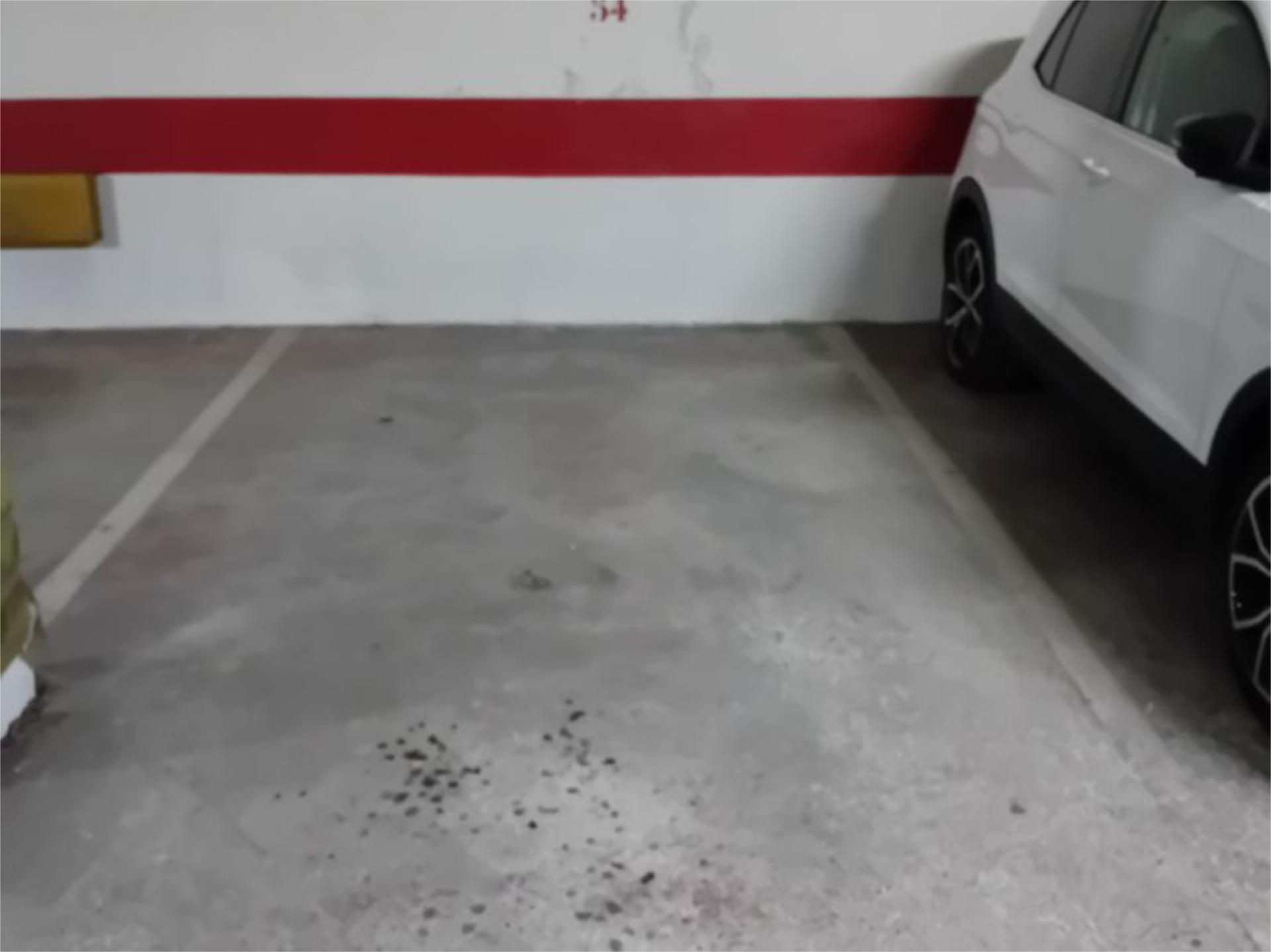 Parking of Garage to rent in  Granada Capital