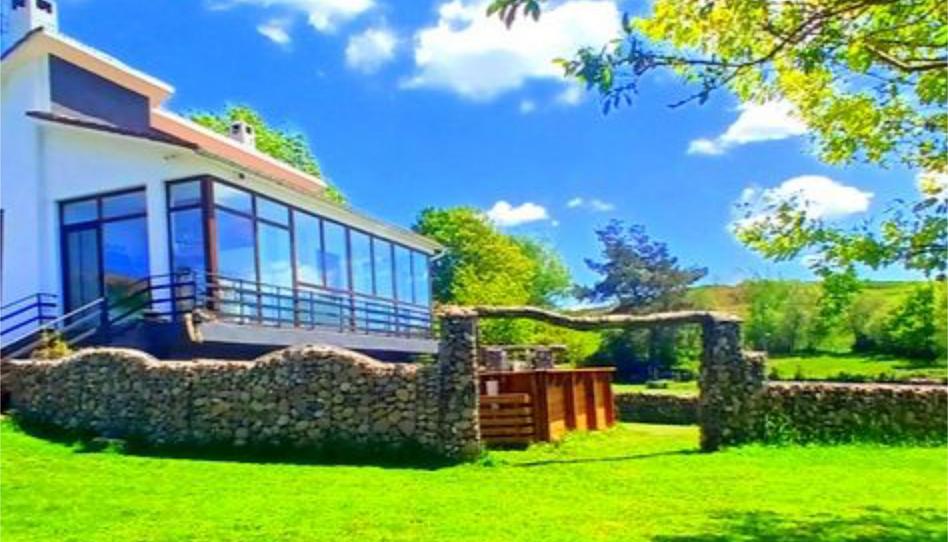 Photo 1 of House or chalet for sale in Barrio la Aguilalera, 10, Las Rozas de Valdearroyo , Cantabria