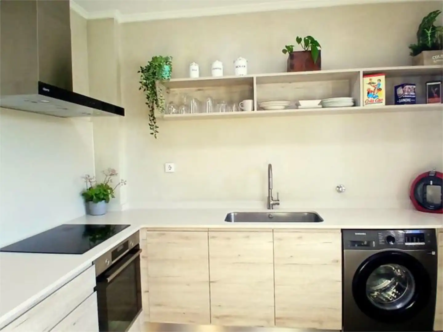 Wohnung zum Verkauf in Barrio la Aguilalera, 10, Las Rozas de Valdearroyo Küche von Wohnung zum Verkauf in Las Rozas de Valdearroyo mit Heizung, Privatgarten und Terrasse