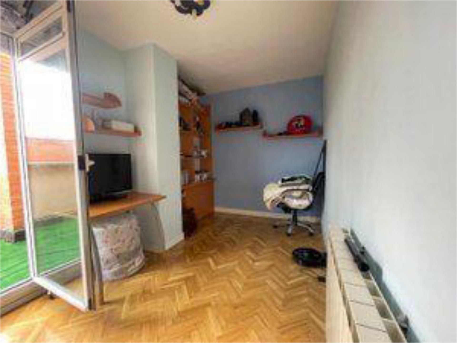 Bedroom of Attic for sale in  Madrid Capital  with Terrace and Swimming Pool