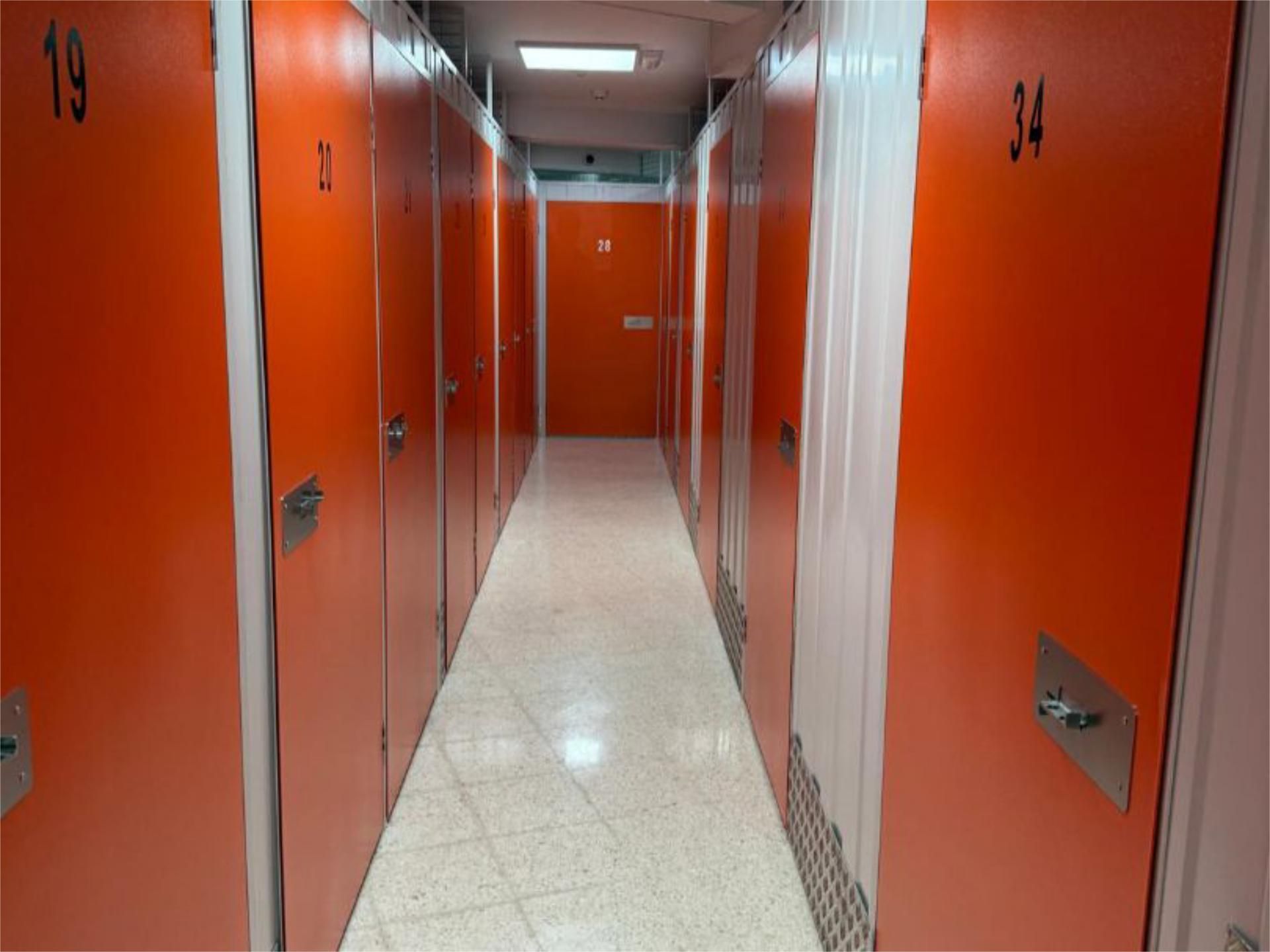 Box room to rent in Málaga Capital