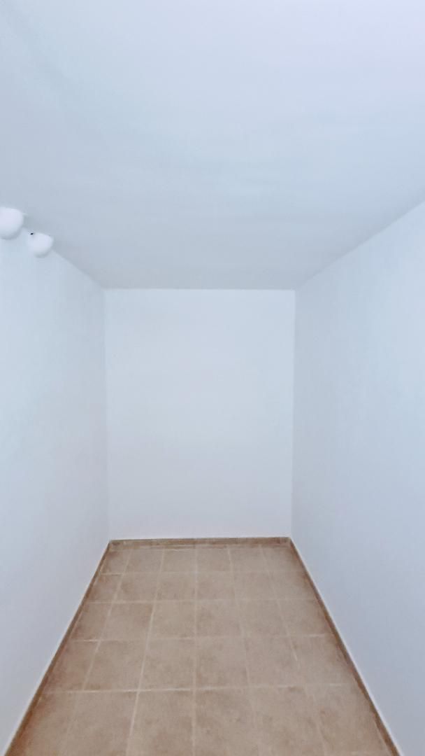 Bedroom of Box room to rent in Yepes