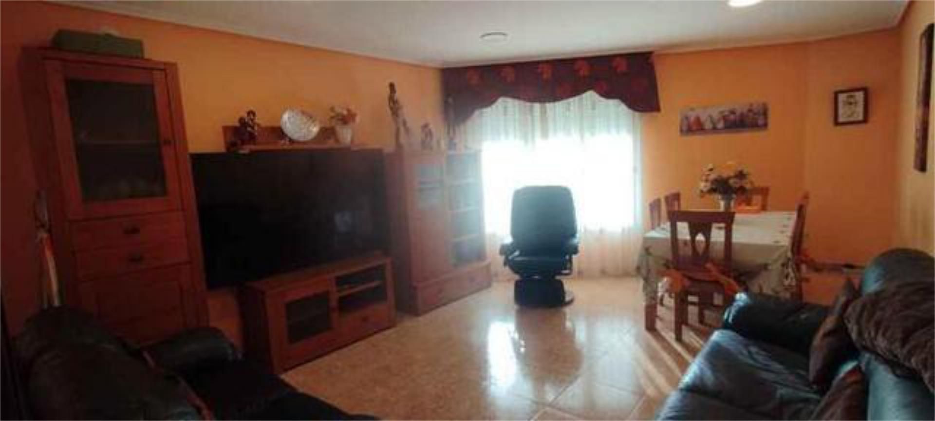 Sala d'estar de Apartament de lloguer en Ares amb Jardí privat, Piscina i Moblat