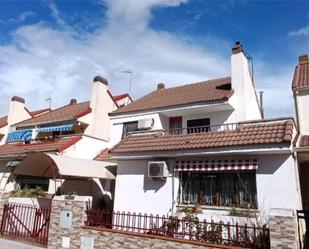 Exterior view of House or chalet for sale in Getafe  with Air Conditioner, Heating and Private garden