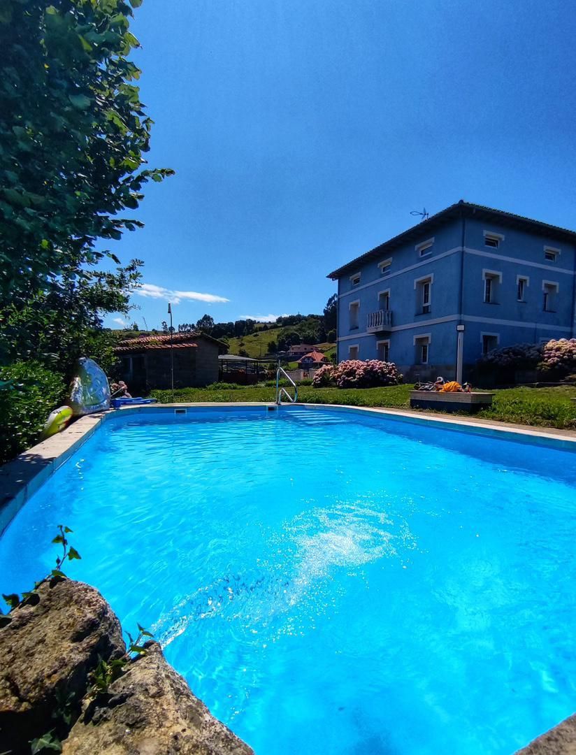 Swimming pool of Flat for sale in San Vicente de la Barquera  with Private garden, Terrace and Swimming Pool