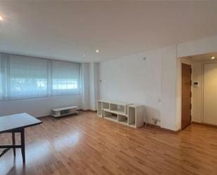 Living room of Flat for sale in Sant Cugat del Vallès
