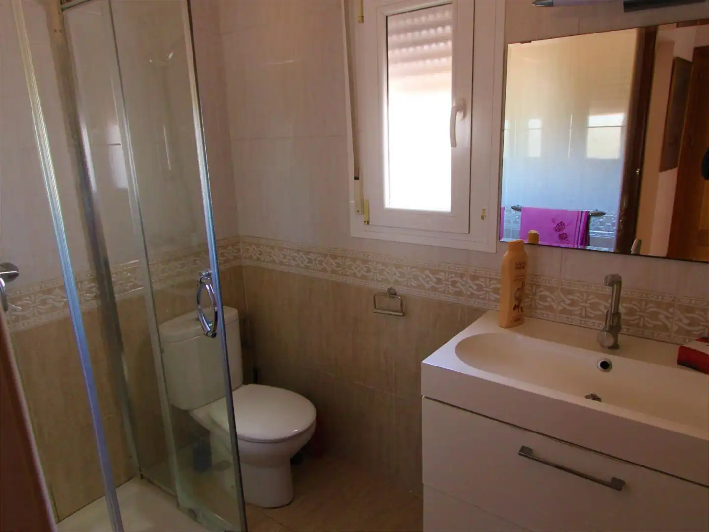 Flat for sale in Paraje la Pilica, 8, Turre Bathroom of Flat for sale in Turre with Air Conditioner, Terrace and Balcony