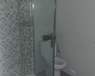Bathroom of Flat to rent in La Línea de la Concepción