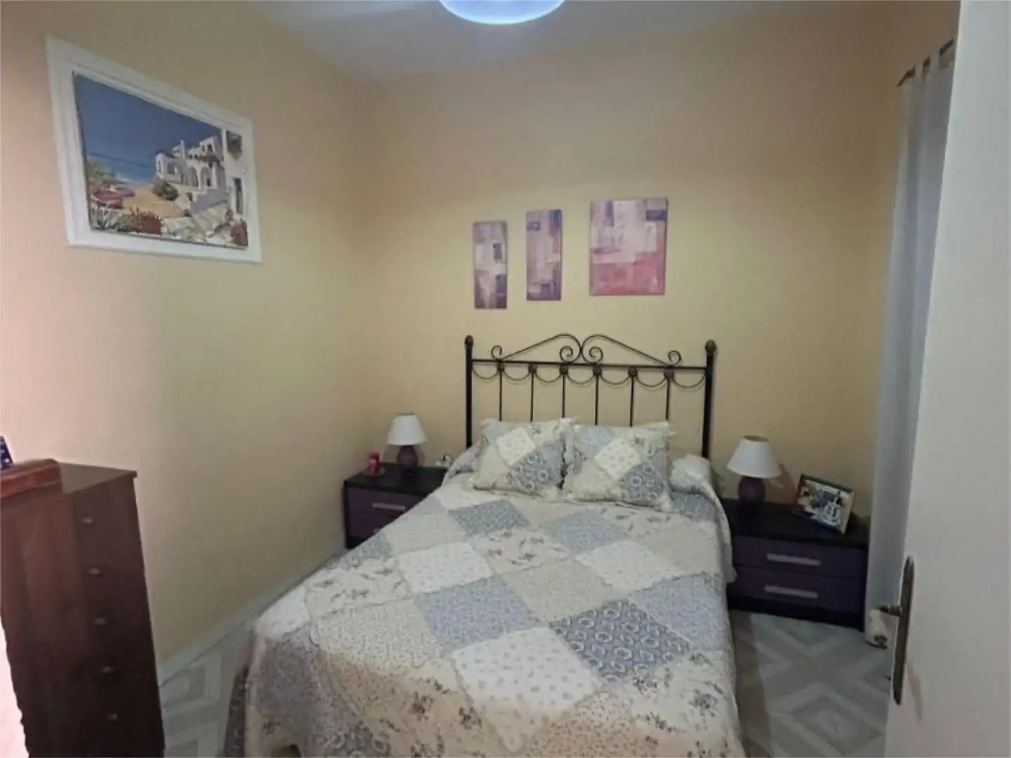 Habitación de Casa adosada en venta en Logrosán con Terraza, Trastero y Amueblado