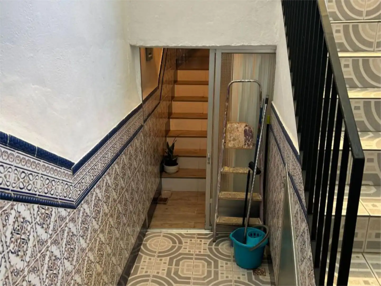 Casa adosada en venta en Logrosán con Terraza, Trastero y Amueblado